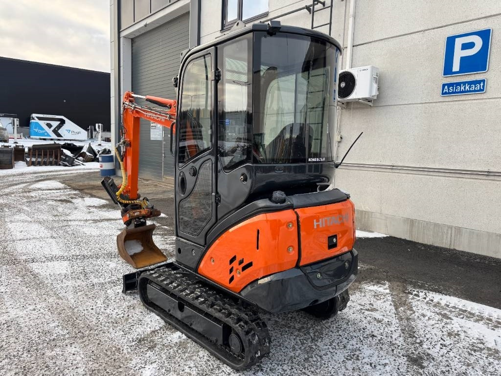 Hitachi ZX 18-3 CLR Kallistaja ja pyöritys - Мини-экскаватор: фото 3 Hitachi ZX 18-3 CLR Kallistaja ja pyöritys - Мини-экскаватор: фото 3
