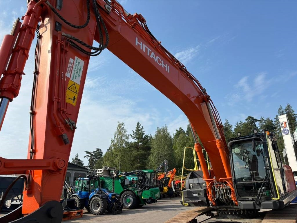 Hitachi ZX 300 LC-7 - Гусеничный экскаватор: фото 5 Hitachi ZX 300 LC-7 - Гусеничный экскаватор: фото 5