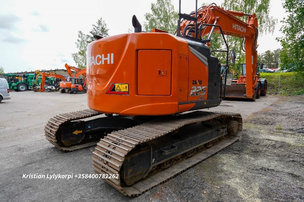 Hitachi ZX225USLC-7 STAGE V - Гусеничный экскаватор: фото 5 Hitachi ZX225USLC-7 STAGE V - Гусеничный экскаватор: фото 5