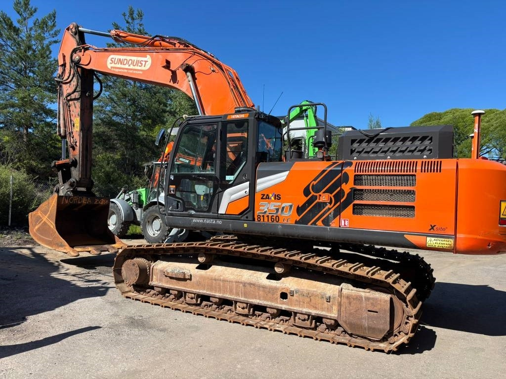 Hitachi ZX350LC-7 - Гусеничный экскаватор: фото 1 Hitachi ZX350LC-7 - Гусеничный экскаватор: фото 1