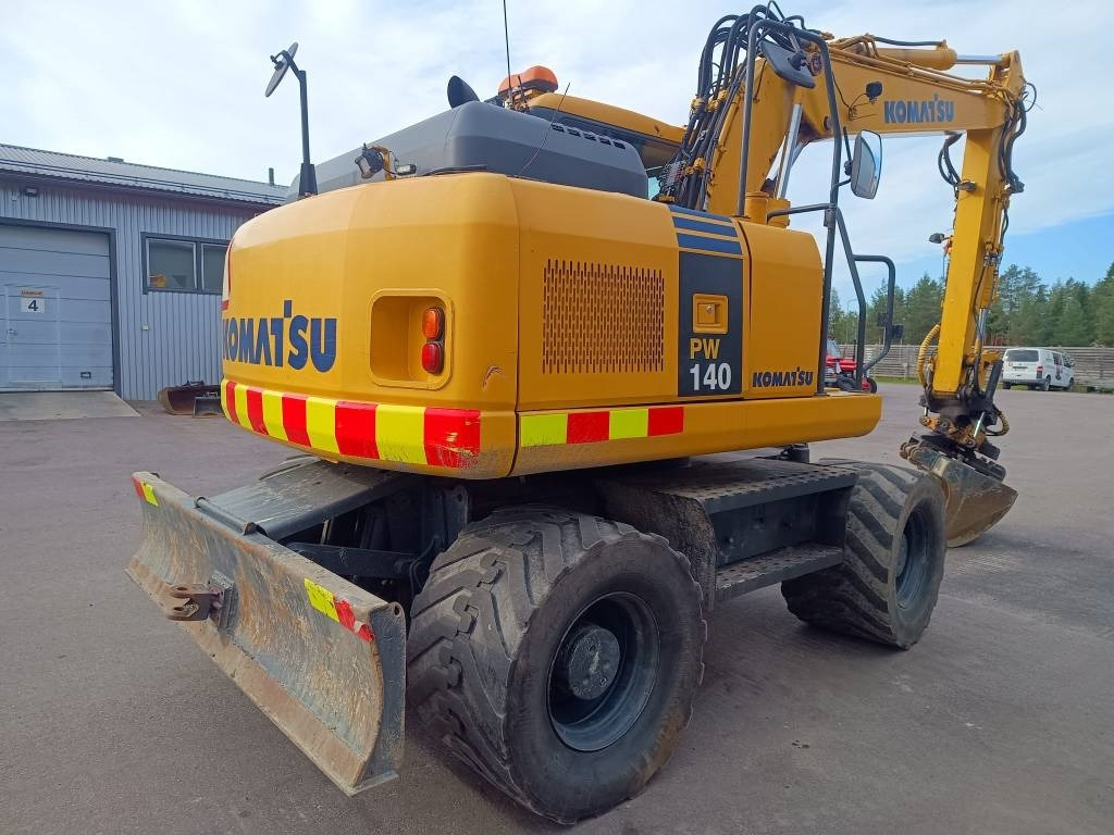Komatsu MYYTY! SOLD! PW140-7 PYÖRITTÄJÄLLÄ - Колёсный экскаватор: фото 5 Komatsu MYYTY! SOLD! PW140-7 PYÖRITTÄJÄLLÄ - Колёсный экскаватор: фото 5