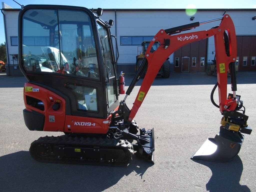 Kubota KX019-4 ENGCONILLA, UUSI - Мини-экскаватор: фото 5 Kubota KX019-4 ENGCONILLA, UUSI - Мини-экскаватор: фото 5