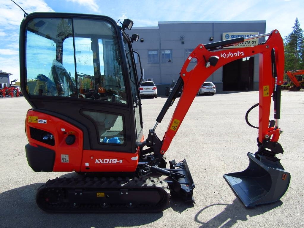 Kubota KX019-4 KALLISTAJALLA UUSI!! - Мини-экскаватор: фото 5 Kubota KX019-4 KALLISTAJALLA UUSI!! - Мини-экскаватор: фото 5