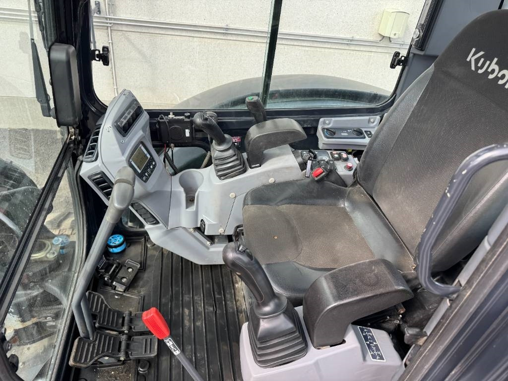 Мини-экскаватор Kubota KX057-4 PYÖRITTÄJÄLLÄ: фото 11