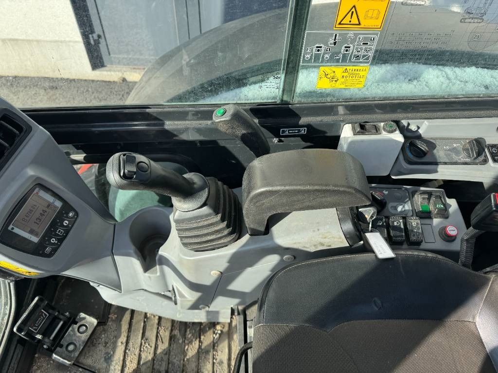 Мини-экскаватор Kubota KX057-4 Pyörittäjällä: фото 13