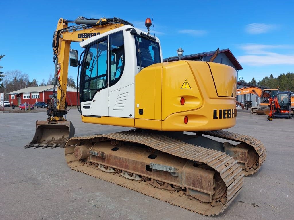 Liebherr MYYTY! SOLD! R914 COMPACT - Гусеничный экскаватор: фото 2 Liebherr MYYTY! SOLD! R914 COMPACT - Гусеничный экскаватор: фото 2