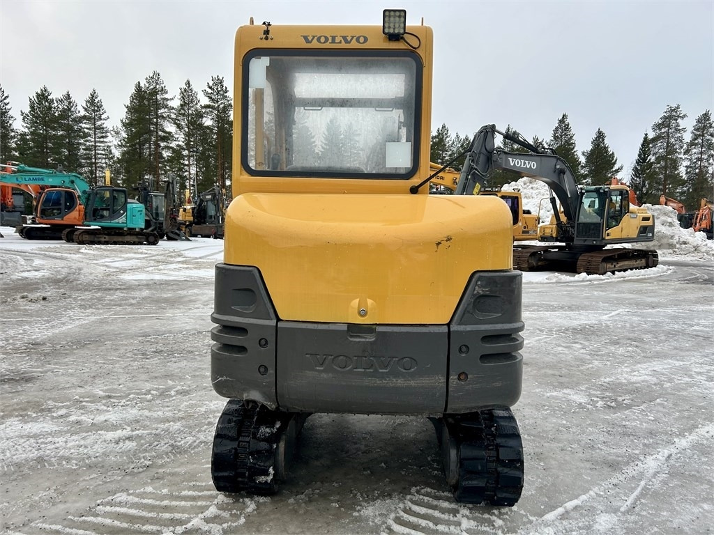 Volvo EC25 KALLISTAJA, 2-KAUHAA - Мини-экскаватор: фото 3 Volvo EC25 KALLISTAJA, 2-KAUHAA - Мини-экскаватор: фото 3