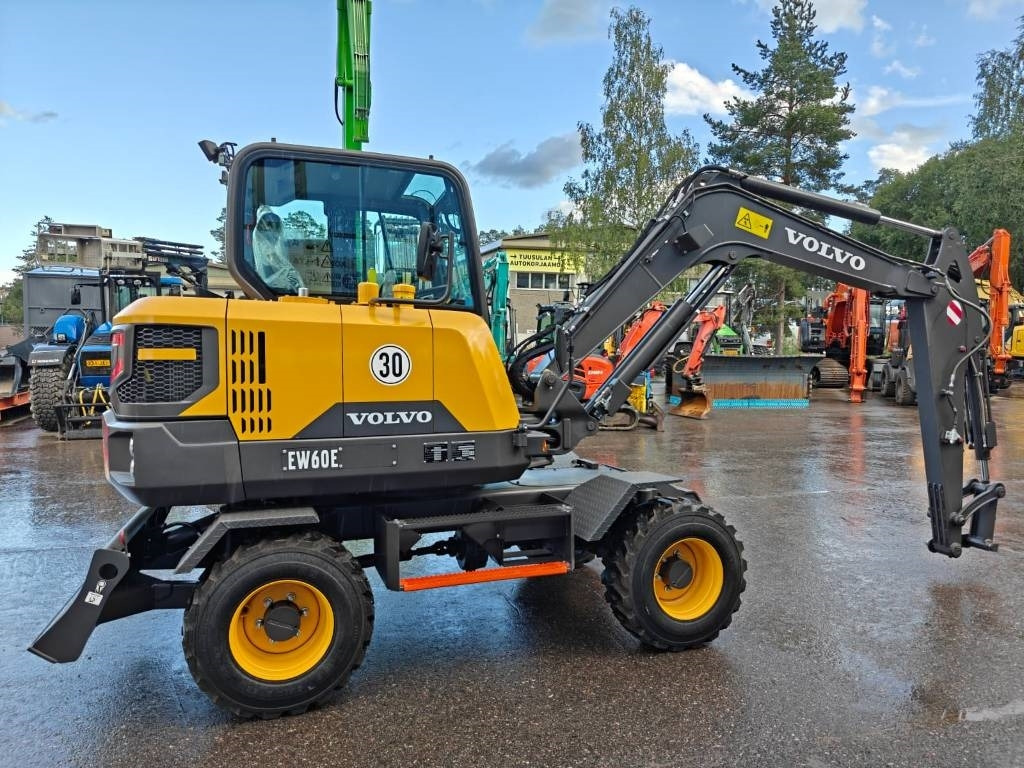 Volvo EW60E UUSI/AJAMATON - Колёсный экскаватор: фото 4 Volvo EW60E UUSI/AJAMATON - Колёсный экскаватор: фото 4