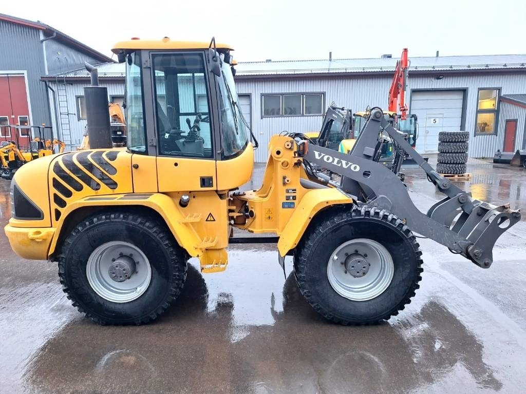 Volvo L45B TPS RASVARI, YM. - Колёсный погрузчик: фото 5 Volvo L45B TPS RASVARI, YM. - Колёсный погрузчик: фото 5