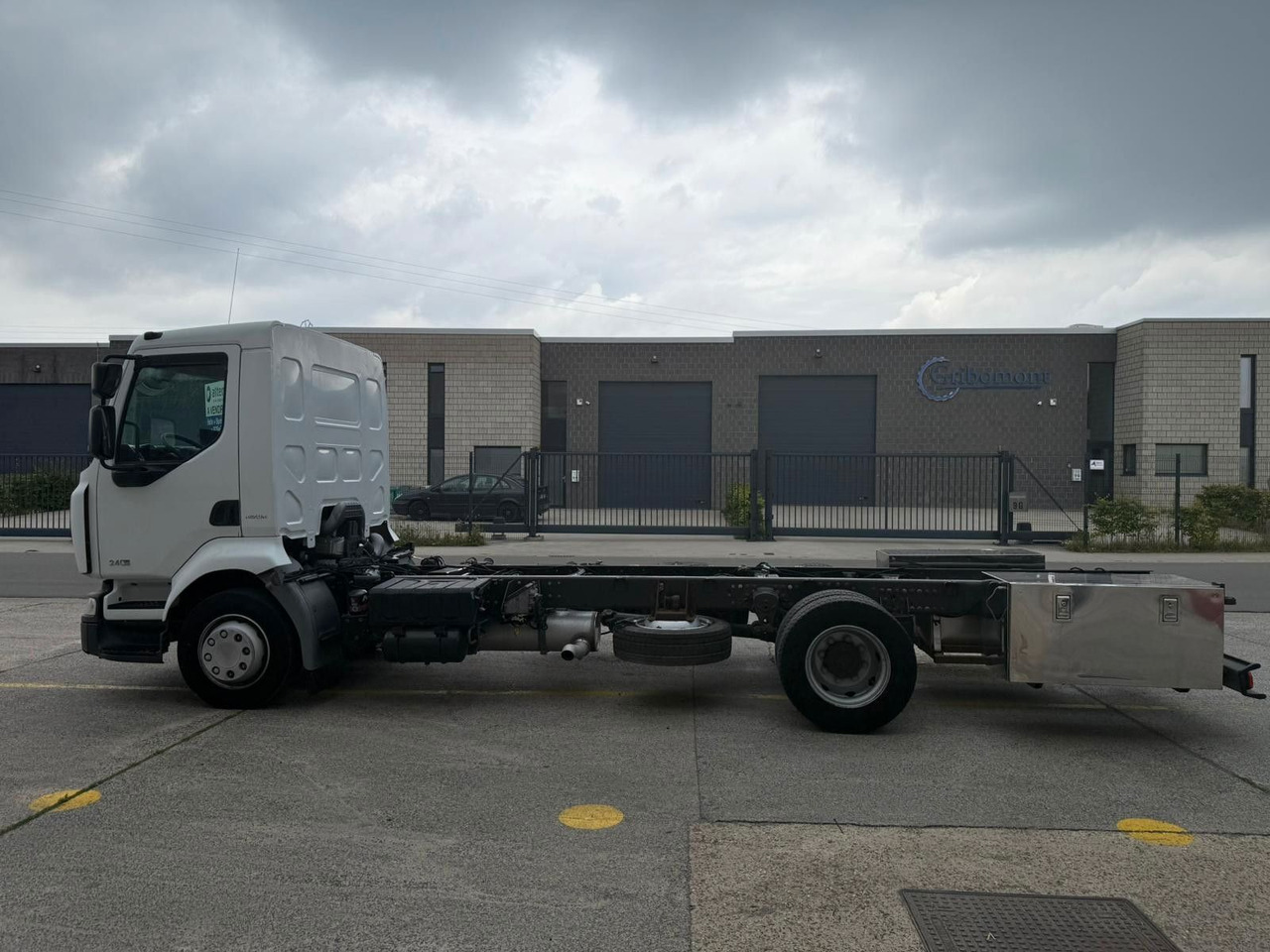 Renault Midlum 240dXi. Klima. 225.000km. - Грузовик-шасси: фото 4 Renault Midlum 240dXi. Klima. 225.000km. - Грузовик-шасси: фото 4