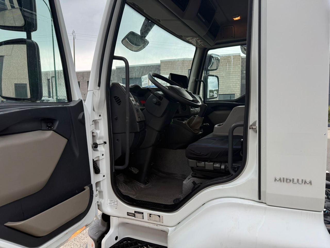 Грузовик-шасси Renault Midlum 240dXi. Klima. 225.000km.: фото 12