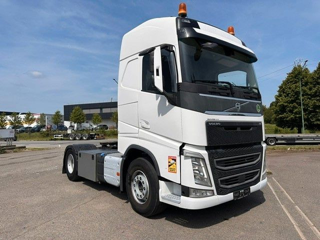 Volvo FH460. Klimaautomatik. Retarder. EU6C.. - Тягач: фото 1 Volvo FH460. Klimaautomatik. Retarder. EU6C.. - Тягач: фото 1
