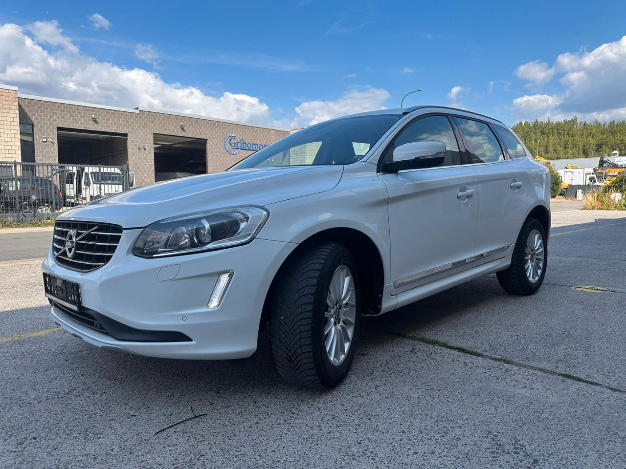 Volvo XC60 D3. Automatik. Klima. Kamera. Volleder. - Внедорожник: фото 4 Volvo XC60 D3. Automatik. Klima. Kamera. Volleder. - Внедорожник: фото 4