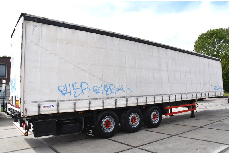 Schmitz Cargobull SCB*S3T - SLIDING CURTAINS/ROOF - DISC BRAKES - SAFETY ROOF - GOOD CONDITION - - Тентованный полуприцеп: фото 2 Schmitz Cargobull SCB*S3T - SLIDING CURTAINS/ROOF - DISC BRAKES - SAFETY ROOF - GOOD CONDITION - - Тентованный полуприцеп: фото 2