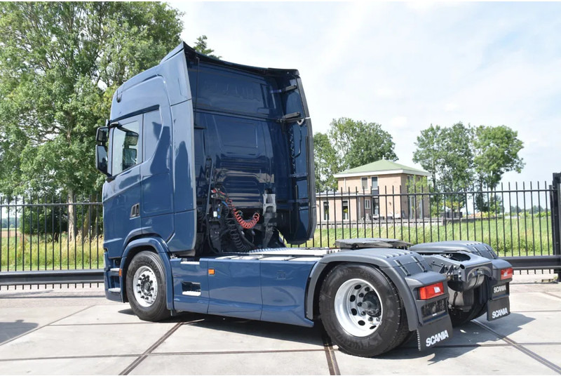 Scania S450 NGS 4x2NB - FULL AIR - 757 TKM - RETARDER - PARK. AIRCO - 2 x FUEL TANKS - TOP CONDITION - - Тягач: фото 3 Scania S450 NGS 4x2NB - FULL AIR - 757 TKM - RETARDER - PARK. AIRCO - 2 x FUEL TANKS - TOP CONDITION - - Тягач: фото 3
