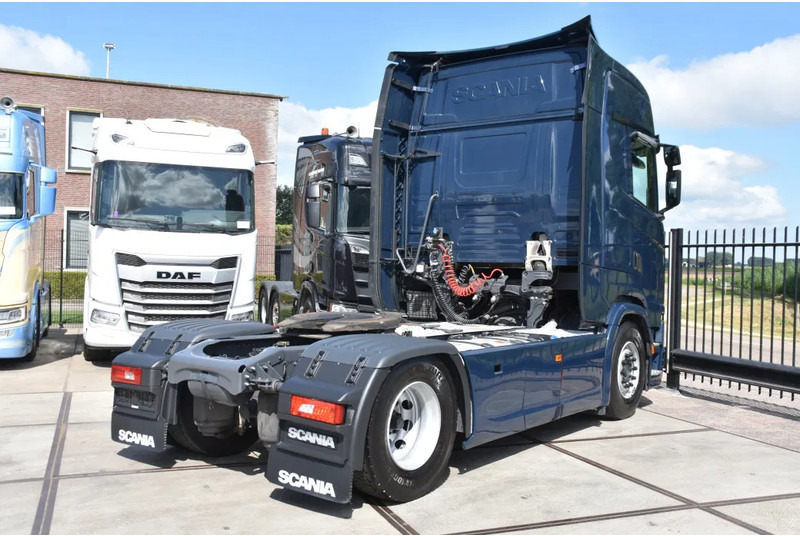 Scania S450 NGS 4x2NB - FULL AIR - 787 TKM - RETARDER - PARK. AIRCO - 2 x FUEL TANKS - TOP CONDITION - - Тягач: фото 3 Scania S450 NGS 4x2NB - FULL AIR - 787 TKM - RETARDER - PARK. AIRCO - 2 x FUEL TANKS - TOP CONDITION - - Тягач: фото 3