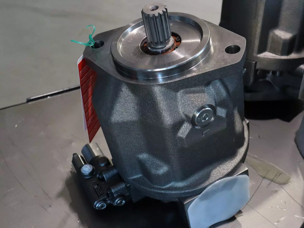 REXROTH A10VO71DFR/31L-VSC92N00 - Гидравлический насос для Строительной техники: фото 2 REXROTH A10VO71DFR/31L-VSC92N00 - Гидравлический насос для Строительной техники: фото 2