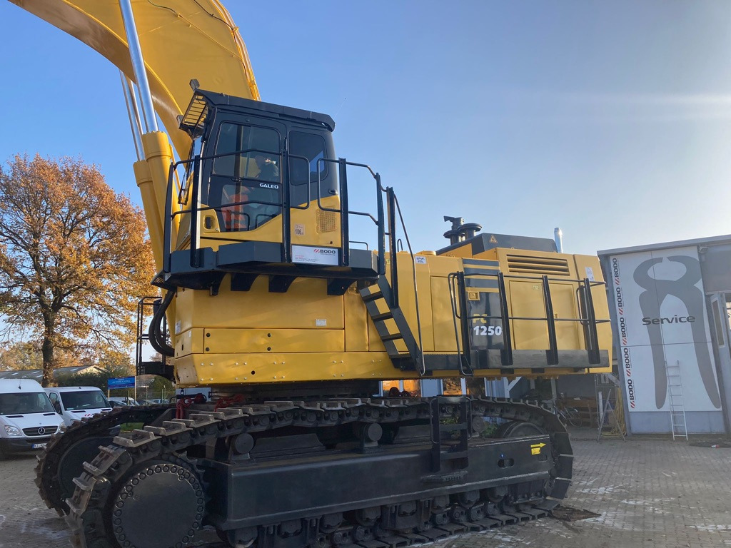 KOMATSU PC1250-7 - Гусеничный экскаватор: фото 4 KOMATSU PC1250-7 - Гусеничный экскаватор: фото 4