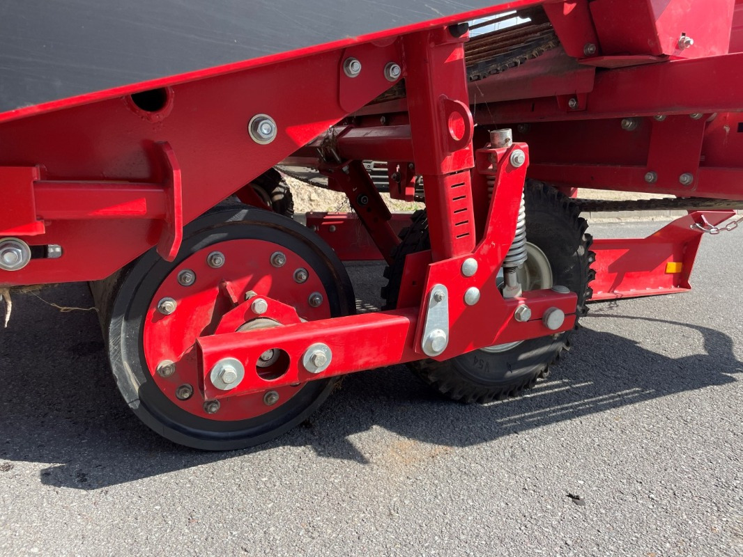 Grimme WV 205 - Уборочная машина для винограда: фото 2 Grimme WV 205 - Уборочная машина для винограда: фото 2