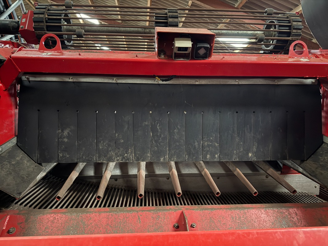 Grimme CS-170 RotaPower XL - Картофелеуборочный комбайн: фото 3 Grimme CS-170 RotaPower XL - Картофелеуборочный комбайн: фото 3