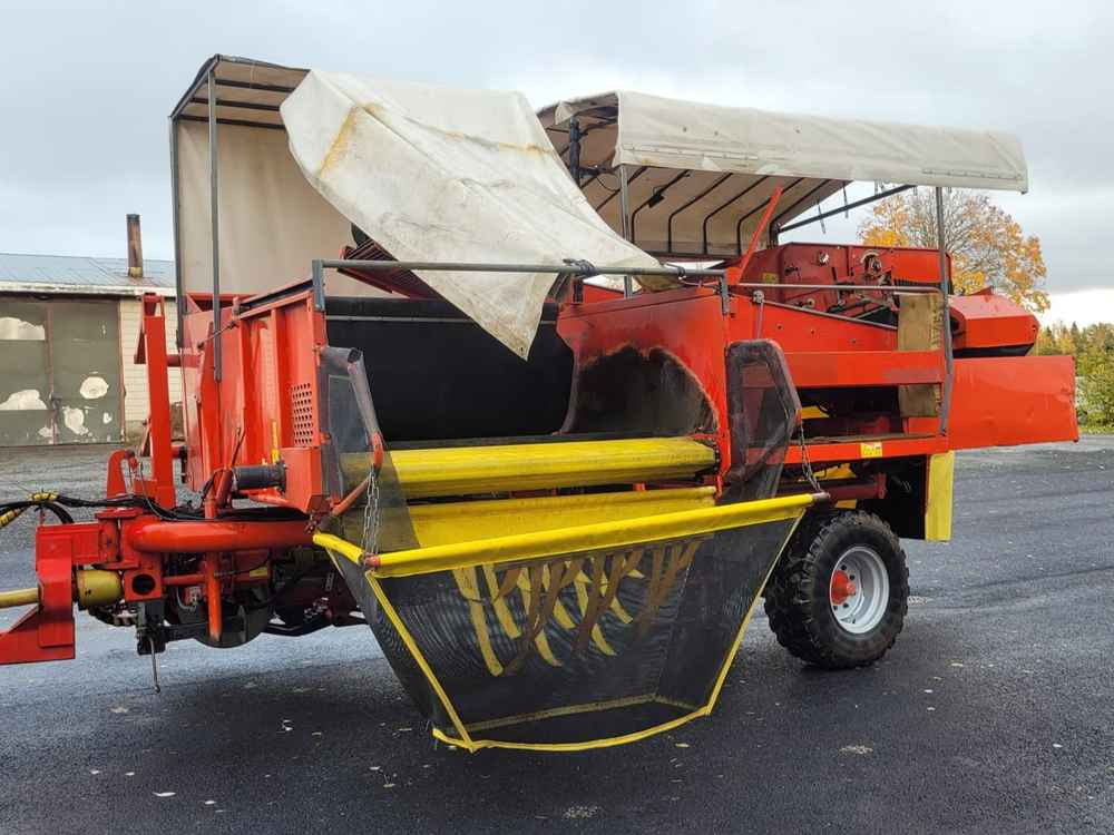 Grimme SE-75-30-UB - Комбайн: фото 2 Grimme SE-75-30-UB - Комбайн: фото 2