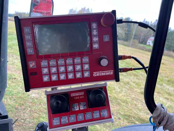 Grimme SE 75-55-UB - Комбайн: фото 3 Grimme SE 75-55-UB - Комбайн: фото 3