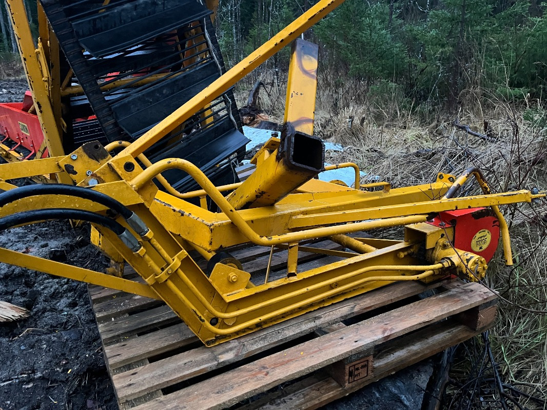 Samon Loading conveyor - Уборочная машина для винограда: фото 4 Samon Loading conveyor - Уборочная машина для винограда: фото 4