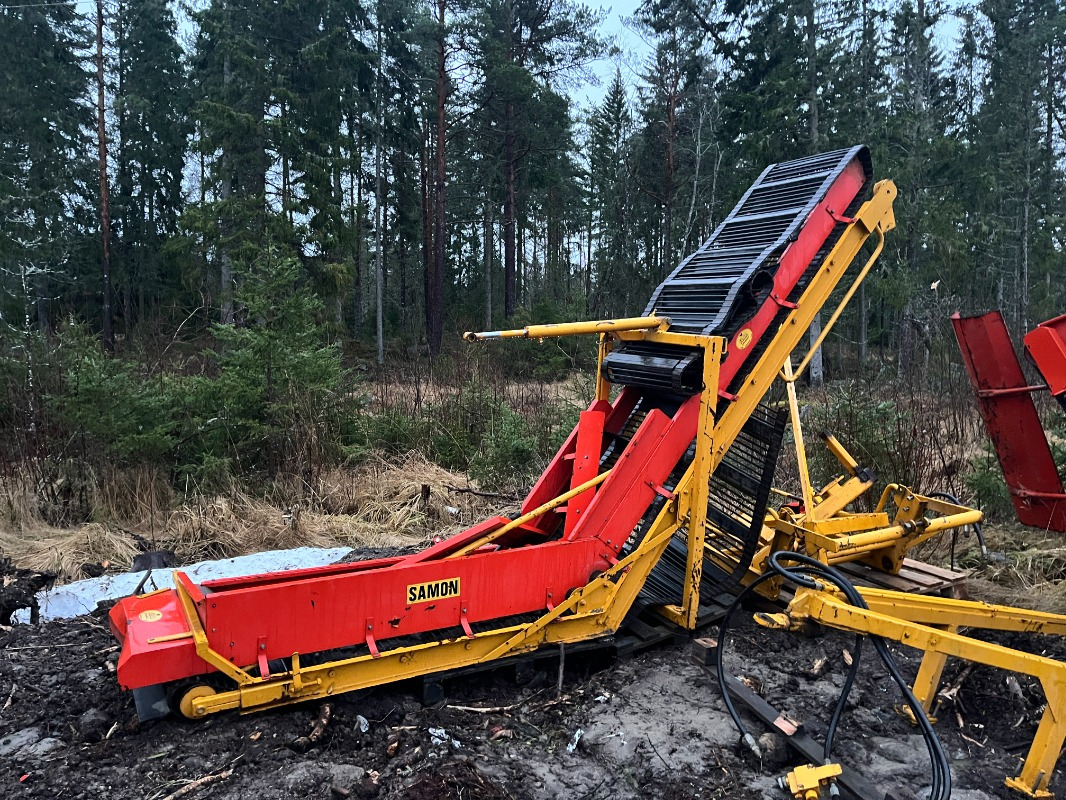 Samon Loading conveyor - Уборочная машина для винограда: фото 1 Samon Loading conveyor - Уборочная машина для винограда: фото 1