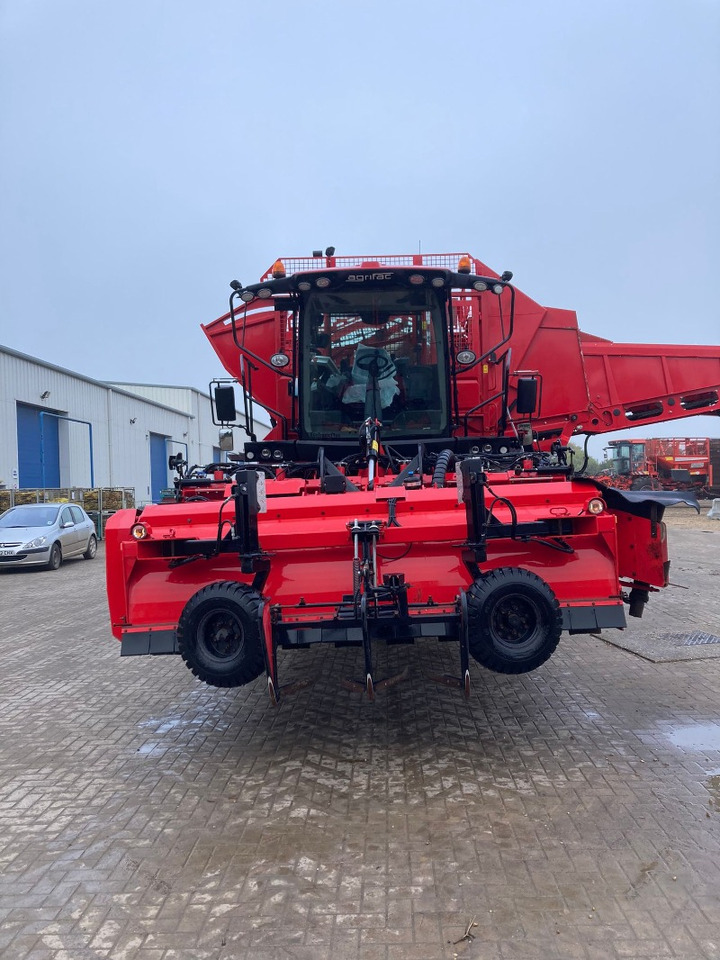 Agrifac Agrifac Lightraxx Self-Propelled Sugarbeet Harvester - Техника для обработки почвы: фото 4 Agrifac Agrifac Lightraxx Self-Propelled Sugarbeet Harvester - Техника для обработки почвы: фото 4