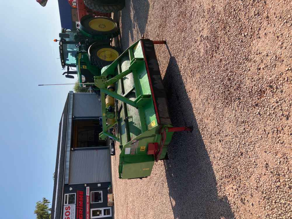 Baselier Baselier 2LKA190 2 Row Front Mounted Potato Topper - Комбайн: фото 1 Baselier Baselier 2LKA190 2 Row Front Mounted Potato Topper - Комбайн: фото 1