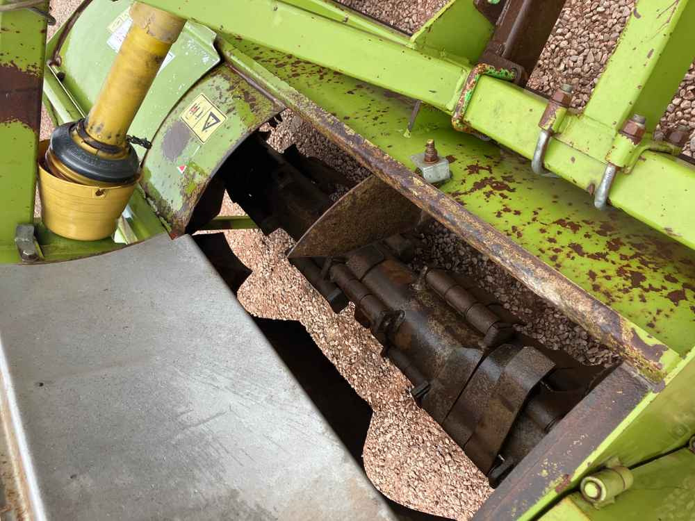 Baselier Baselier LKB 190 2 Row Front Mounted Potato Topper - Комбайн: фото 5 Baselier Baselier LKB 190 2 Row Front Mounted Potato Topper - Комбайн: фото 5