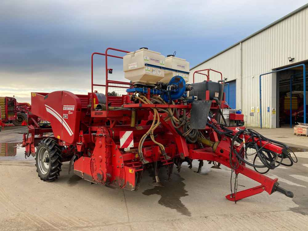 Grimme Grimme GL 430, 4 Row, Tilla/Cup Potato Planter combination - Комбайн: фото 1 Grimme Grimme GL 430, 4 Row, Tilla/Cup Potato Planter combination - Комбайн: фото 1