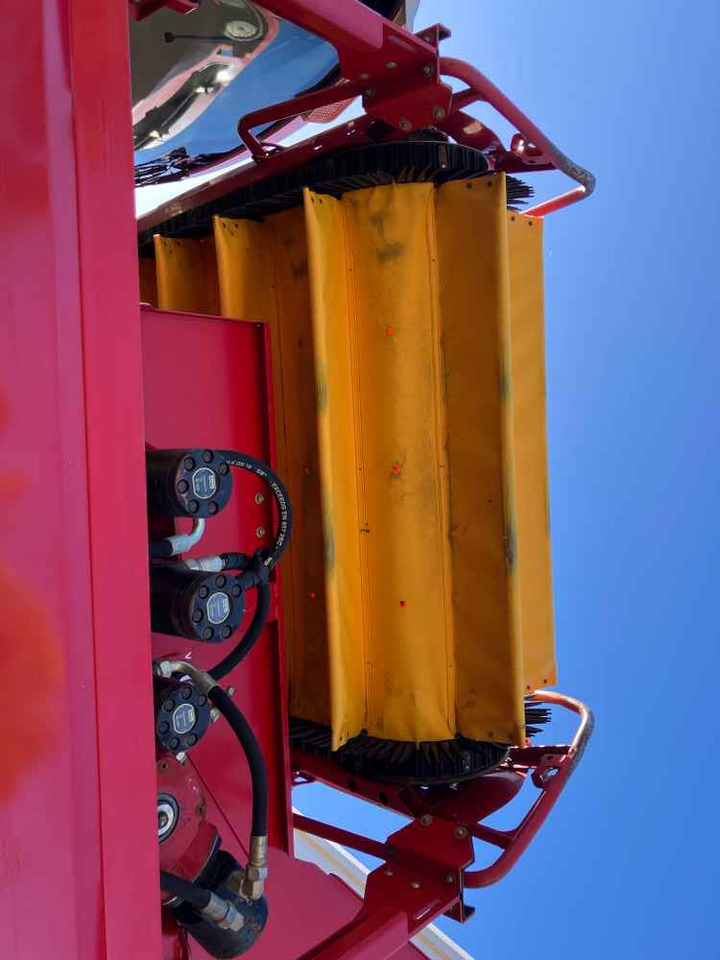 Комбайн Grimme Varitron 220, 2 Row, Self-Propelled Potato Harvester: фото 22