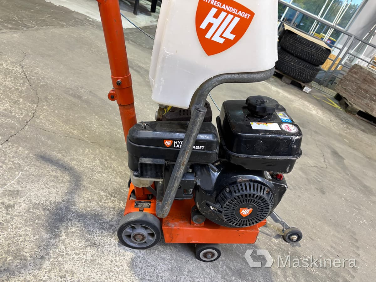 Asfaltskap Husqvarna FS 309 - Асфальтоукладочная техника: фото 5 Asfaltskap Husqvarna FS 309 - Асфальтоукладочная техника: фото 5