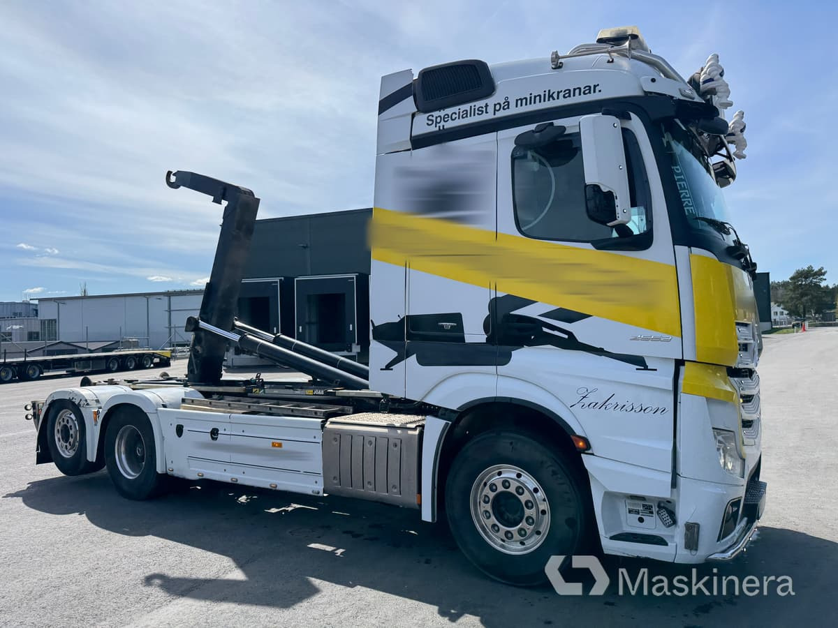 Lastväxlare Mercedes-Benz Actros - Другая техника: фото 4 Lastväxlare Mercedes-Benz Actros - Другая техника: фото 4