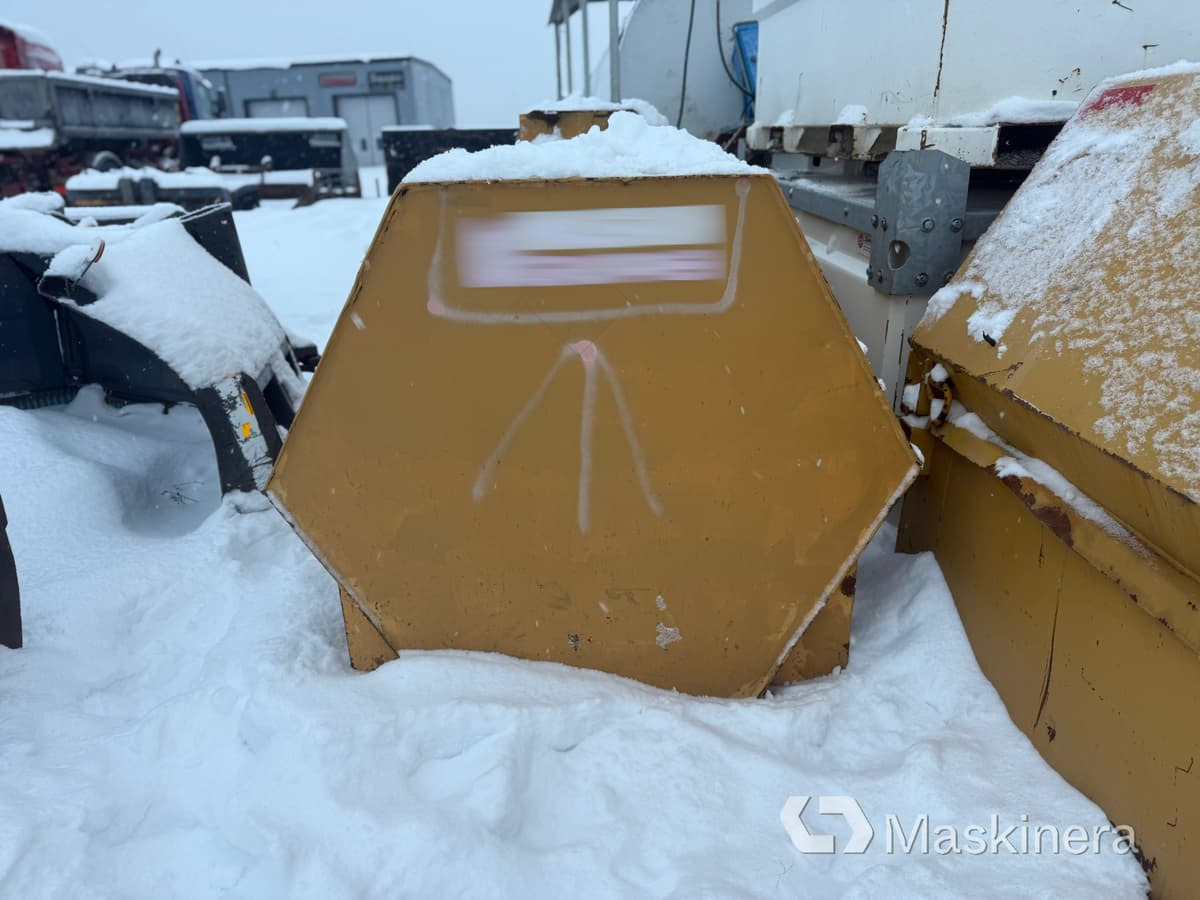 Färmartanken 31 A/Y Bränsletank Färmartanken 3000 liter - Резервуар для хранения: фото 5 Färmartanken 31 A/Y Bränsletank Färmartanken 3000 liter - Резервуар для хранения: фото 5