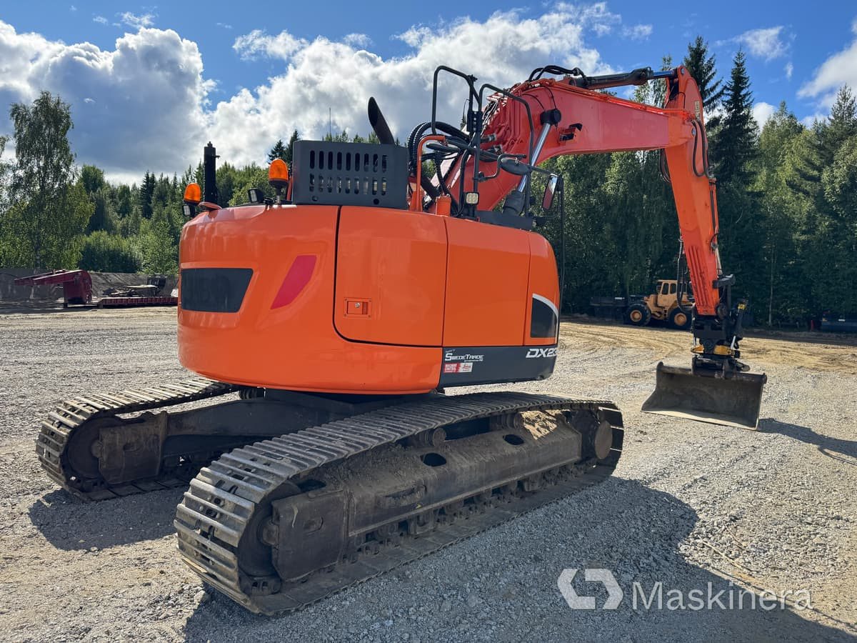 Grävmaskin Doosan DX235LCR-5 - Гусеничный экскаватор: фото 5 Grävmaskin Doosan DX235LCR-5 - Гусеничный экскаватор: фото 5