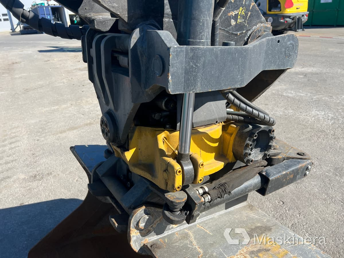 Гусеничный экскаватор Grävmaskin Kobelco SK75SR-3E: фото 21 Гусеничный экскаватор Grävmaskin Kobelco SK75SR-3E: фото 21