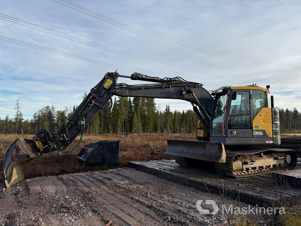 Grävmaskin Volvo ECR145EL - Гусеничный экскаватор: фото 1 Grävmaskin Volvo ECR145EL - Гусеничный экскаватор: фото 1