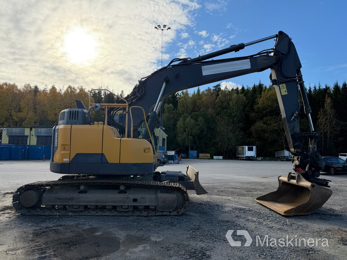 Grävmaskin Vovlo ECR235EL - Гусеничный экскаватор: фото 4 Grävmaskin Vovlo ECR235EL - Гусеничный экскаватор: фото 4