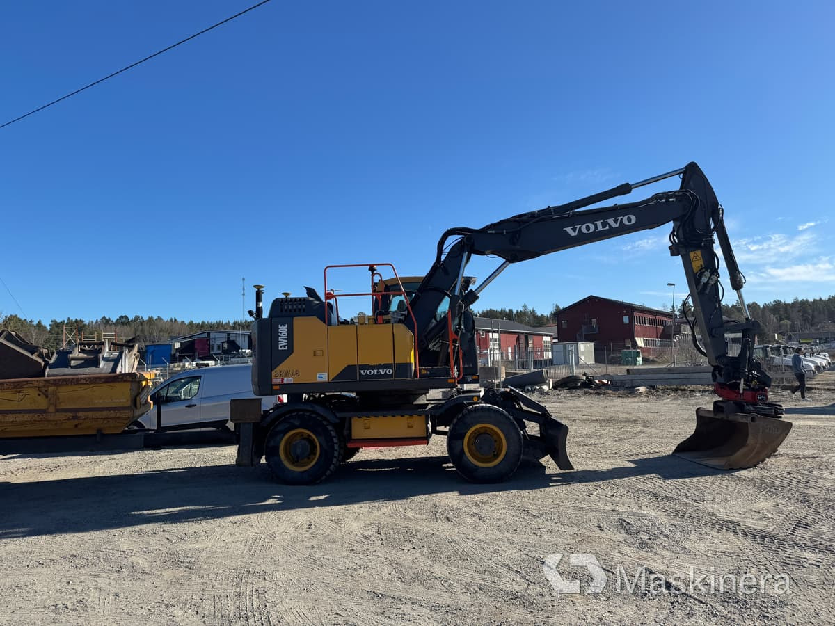 Hjulgrävare Volvo EW160E med tillbehör - Гусеничный экскаватор: фото 2 Hjulgrävare Volvo EW160E med tillbehör - Гусеничный экскаватор: фото 2