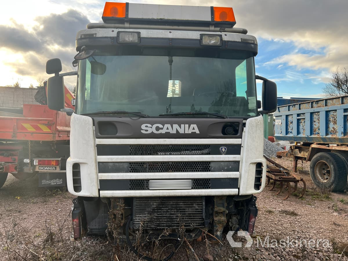 Lastväxlare Scania R124 GB 6X2 (Rep objekt) - Крюковой мультилифт: фото 2 Lastväxlare Scania R124 GB 6X2 (Rep objekt) - Крюковой мультилифт: фото 2