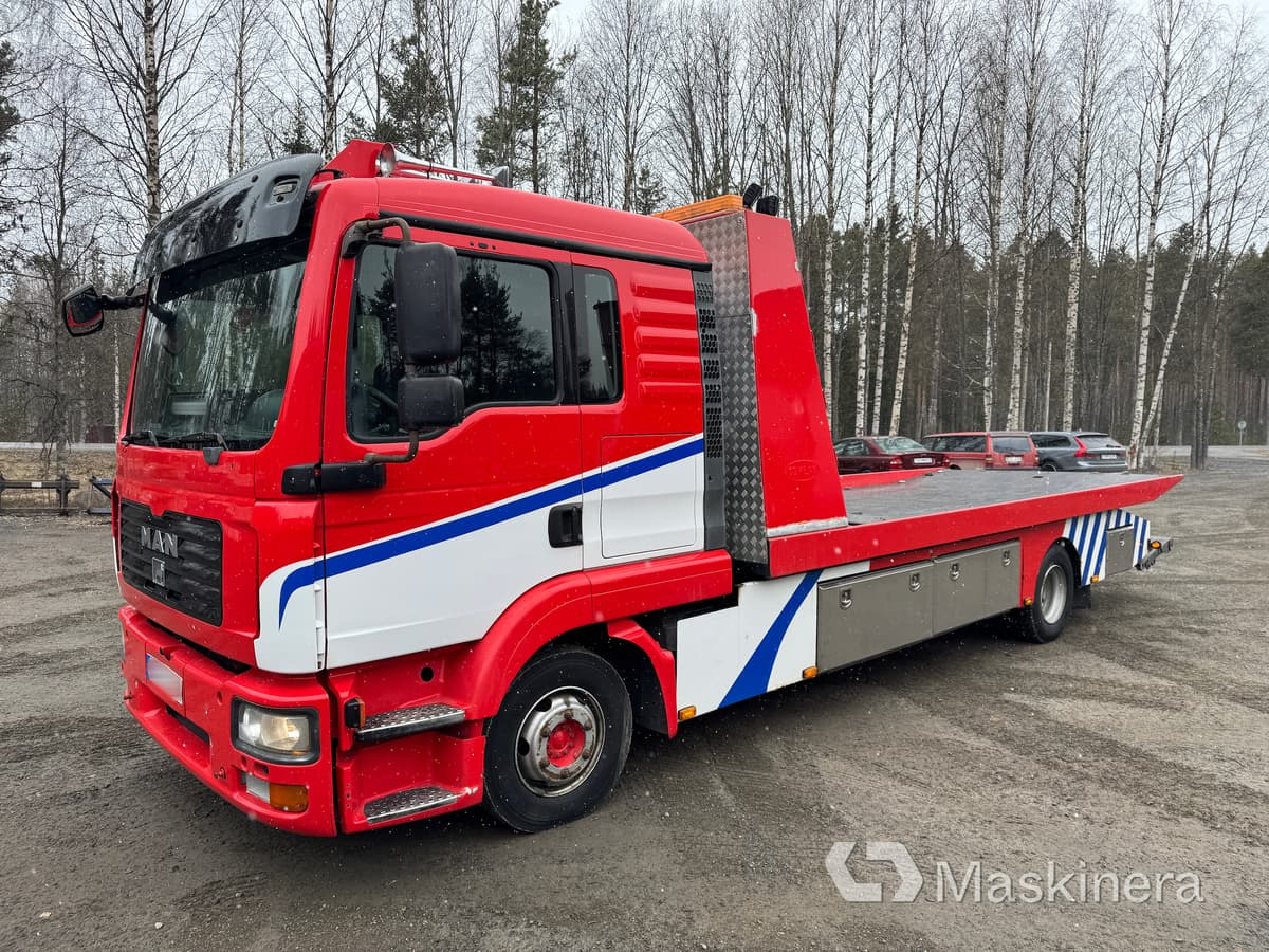 MAN TGL12.240 4X2 BL Bärgningsbil MAN TGL 12.240 4X2 BL - Эвакуатор: фото 1 MAN TGL12.240 4X2 BL Bärgningsbil MAN TGL 12.240 4X2 BL - Эвакуатор: фото 1