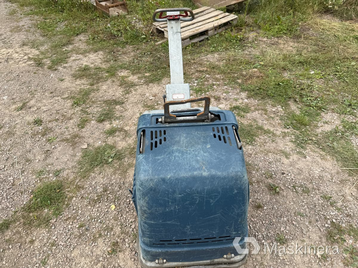 Markvibrator Swepac FB465 - Виброплита: фото 2 Markvibrator Swepac FB465 - Виброплита: фото 2