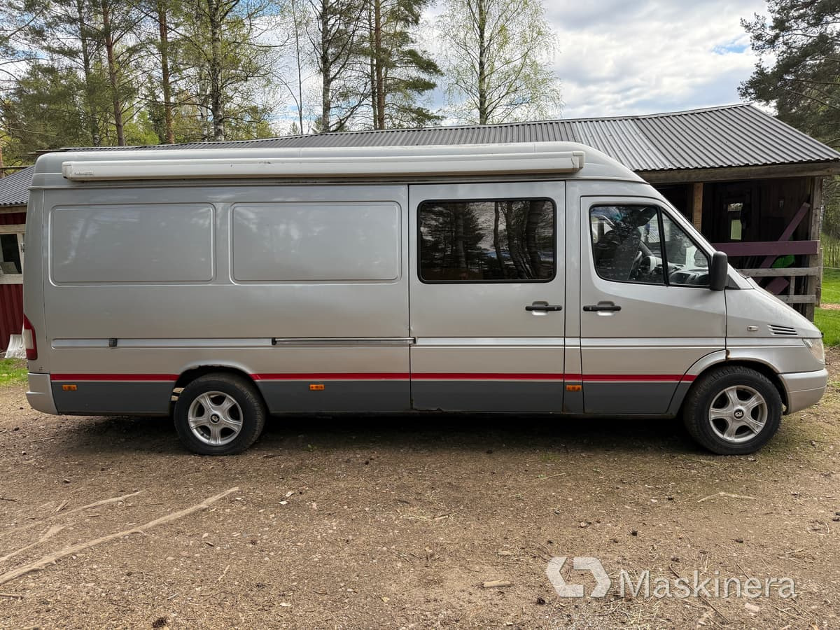 Mercedes Benz Sprinter 313 CDI / Crossbuss (Rep. objekt) - Цельнометаллический фургон: фото 4 Mercedes Benz Sprinter 313 CDI / Crossbuss (Rep. objekt) - Цельнометаллический фургон: фото 4