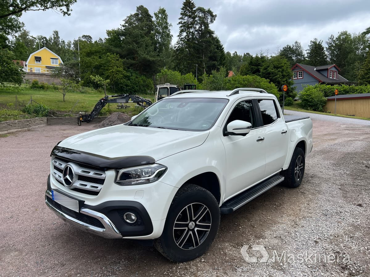 Pickup Mercedes-Benz X 250 d - Цельнометаллический фургон: фото 1 Pickup Mercedes-Benz X 250 d - Цельнометаллический фургон: фото 1