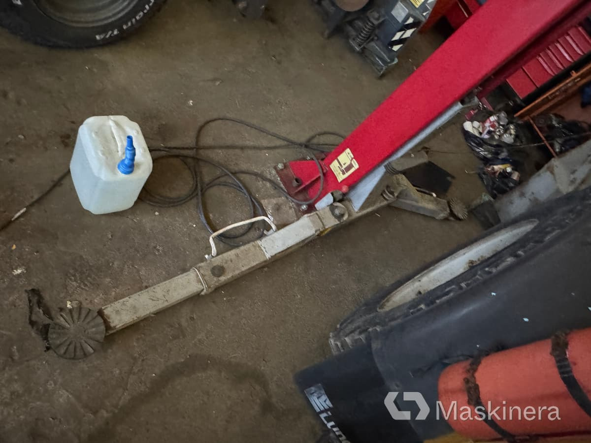 STools Tvåpelarlyft ScandicTools LF-140FE - Оборудование для гаражей/ Мастерских: фото 5 STools Tvåpelarlyft ScandicTools LF-140FE - Оборудование для гаражей/ Мастерских: фото 5