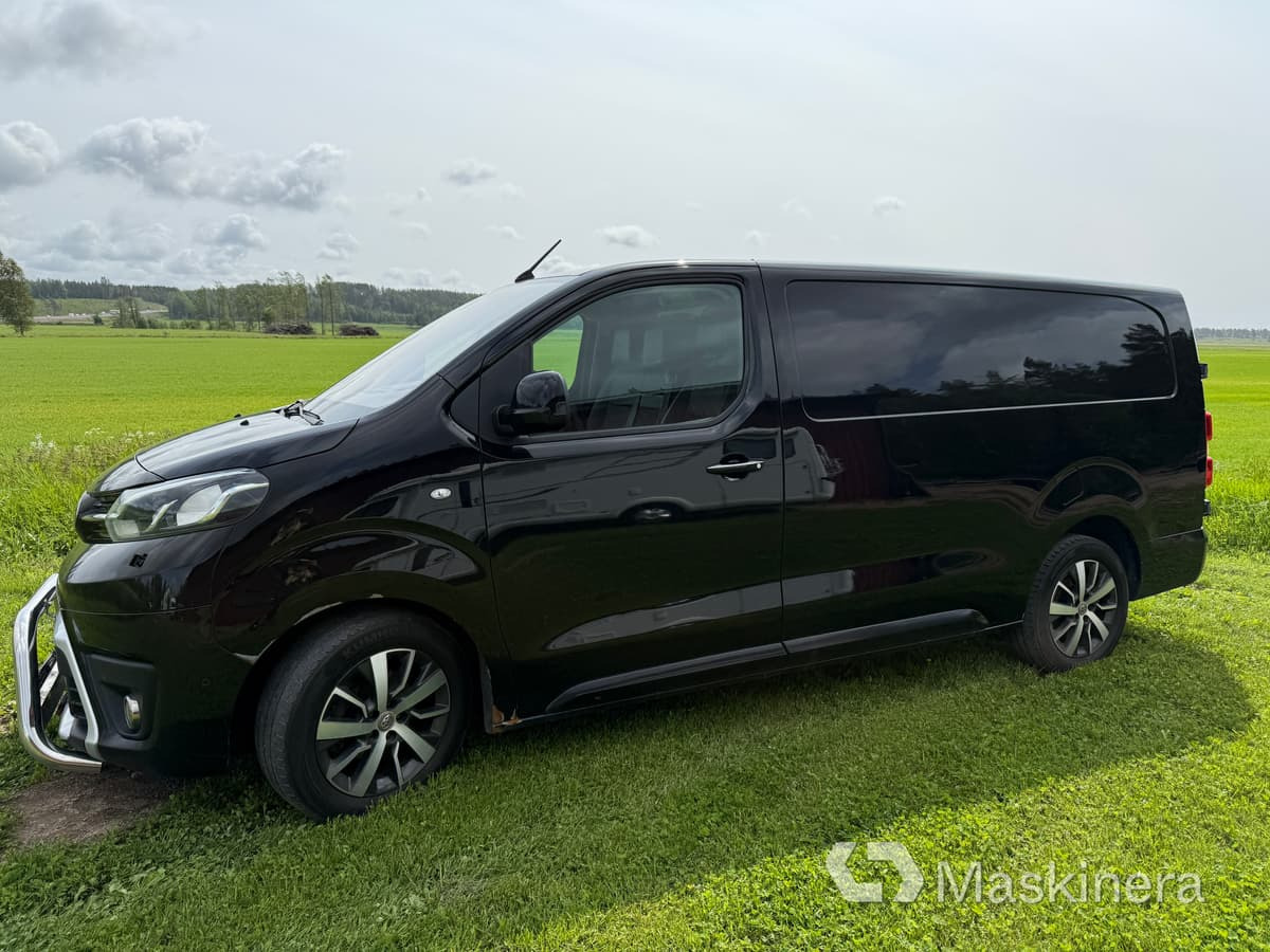 Skåpbil Toyota Proace 2,0 D - Цельнометаллический фургон: фото 1 Skåpbil Toyota Proace 2,0 D - Цельнометаллический фургон: фото 1