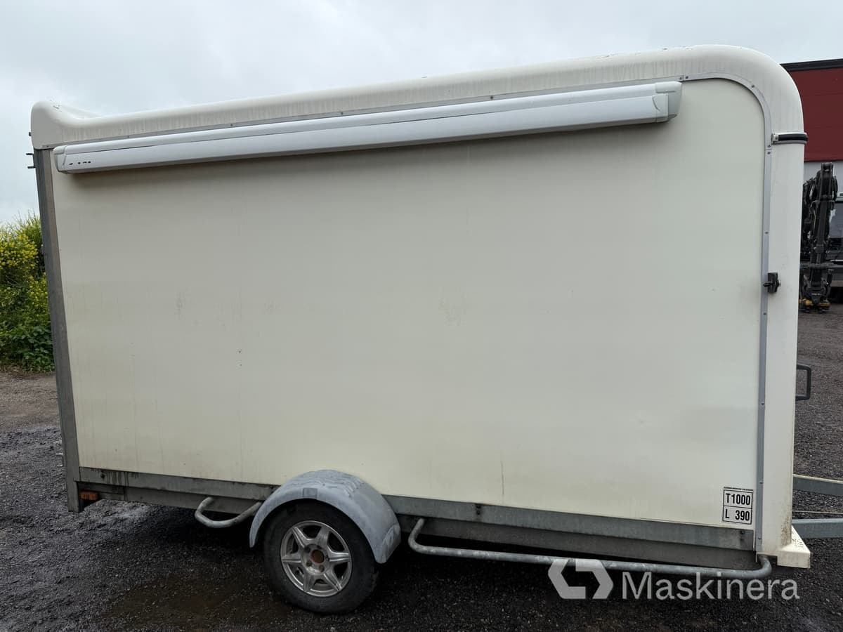 Skåpsläp Thule tgab Ce 100035R - Прицеп-фургон: фото 4 Skåpsläp Thule tgab Ce 100035R - Прицеп-фургон: фото 4