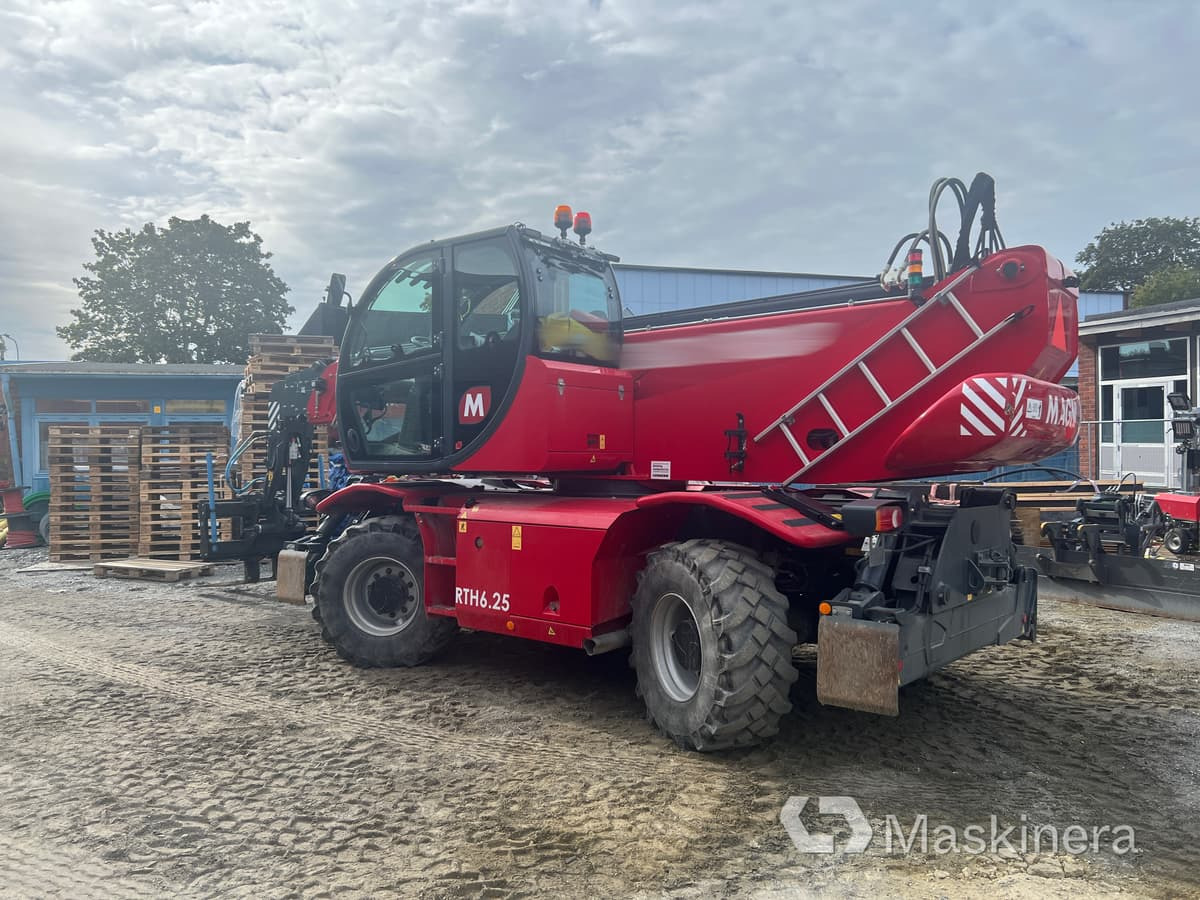 Teleskoplastare Magni RTH6.25 med redskap - Телескопический погрузчик: фото 4 Teleskoplastare Magni RTH6.25 med redskap - Телескопический погрузчик: фото 4